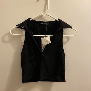 Brand new Zara shirt size m. V neck with Collar
#NWT #Zara #tanktop